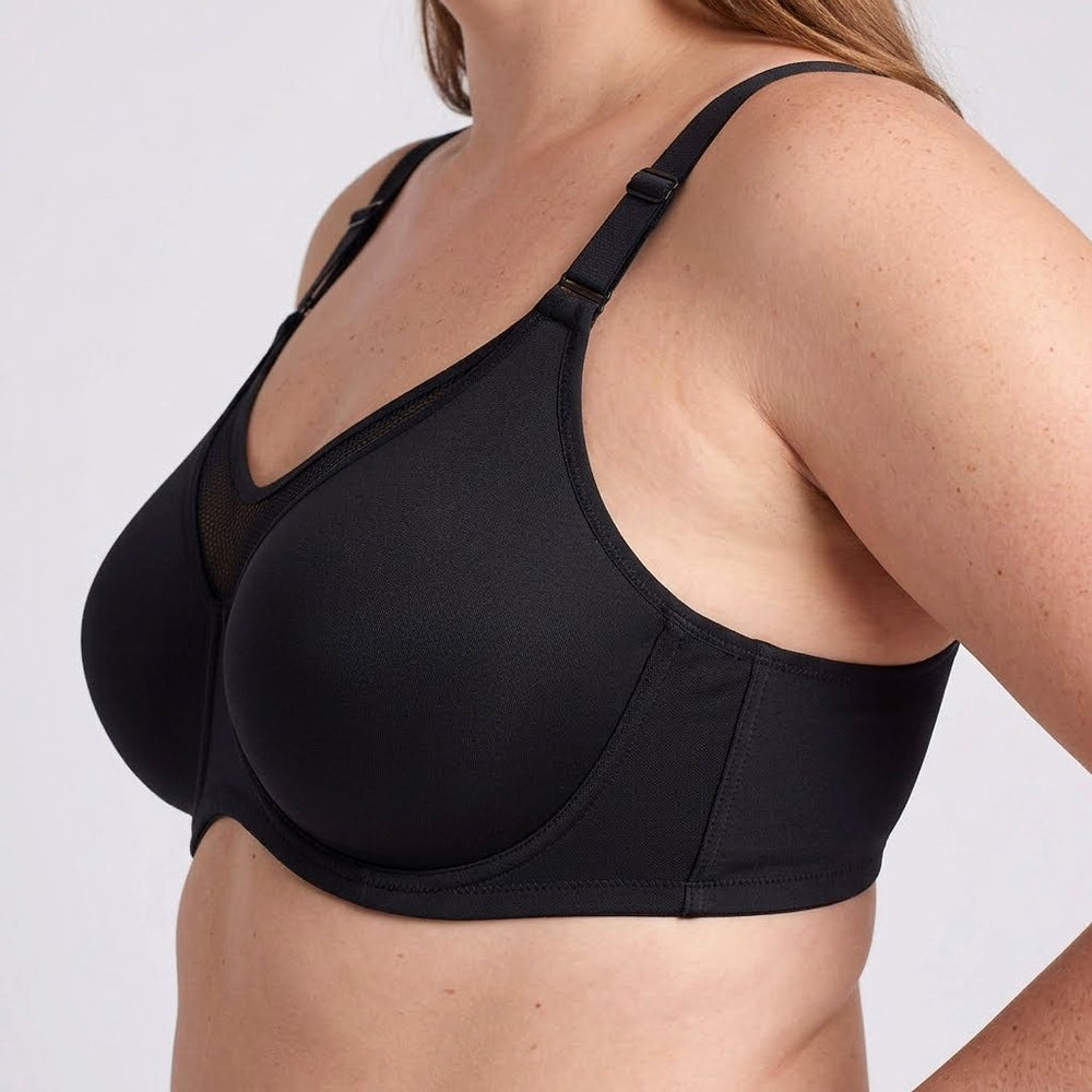 Lovelle Grace in black from the side: fully enclosing cup, wide side panel and adjustable straps