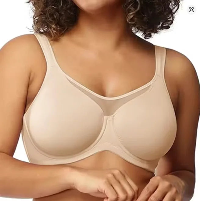 Lovelle Grace minimizer-bh in Beige, gedragen door model