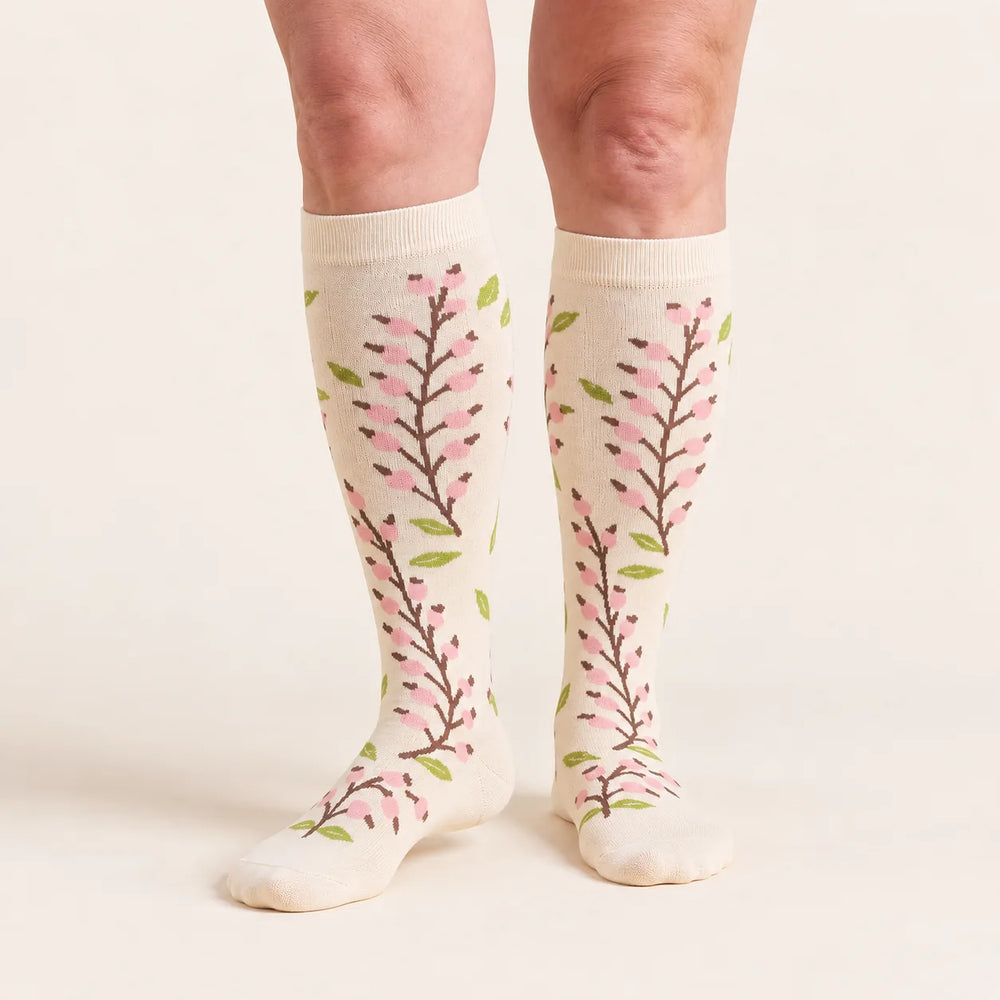 Lovelle Lift compression socks in Cherry Blossom – front view – knee-high with soft-knit cuff
